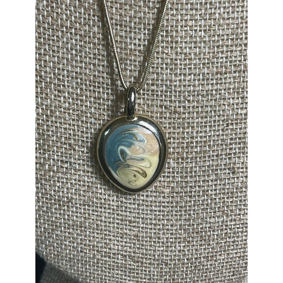 Gold-Tone Necklace With Swirl Design Pendant - Picture 3 of 5